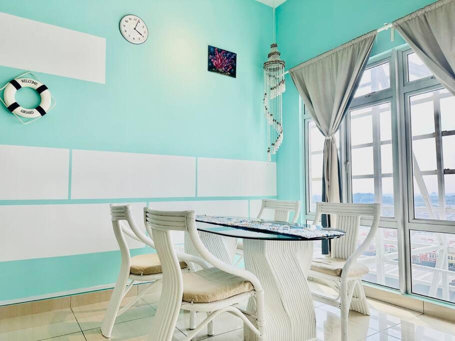 Apartment Wonderland - Mountaustin